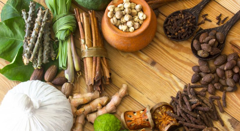 Esplorando l'Ayurveda: Antica saggezza per il benessere olistico