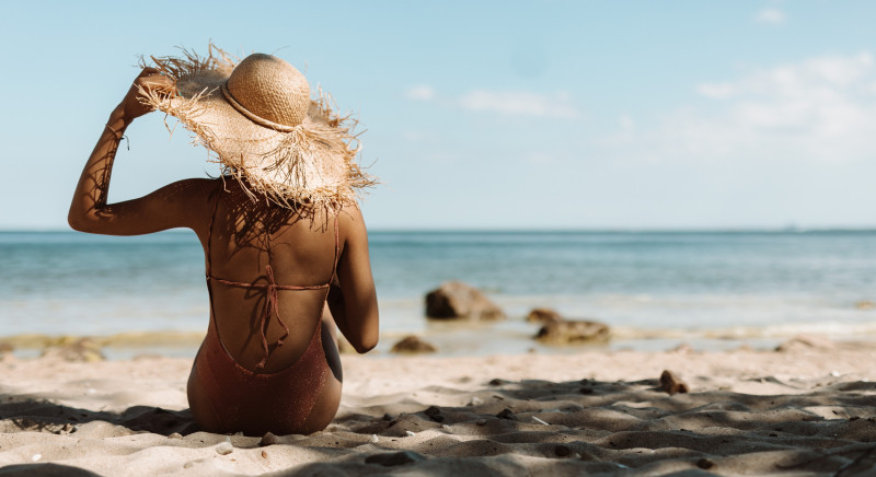 Come proteggere i capelli in spiaggia